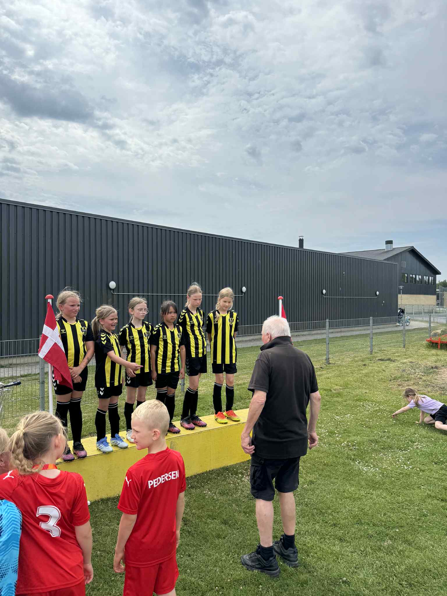AIK 65 Strøby Fodbold I Fællesskab, respekt, glæde og udvikling I Hold for børn, unge og senior