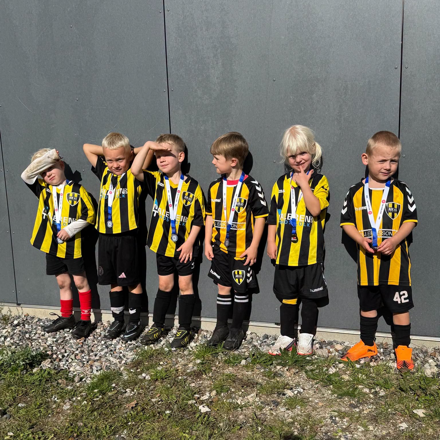 AIK 65 Strøby Fodbold I Fællesskab, respekt, glæde og udvikling I Hold for børn, unge og senior